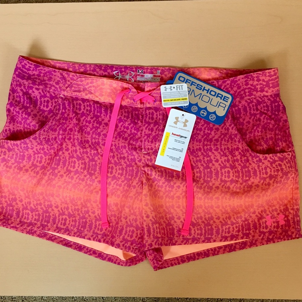 🏖Under Armour Ladies Offshore Armour Board Shorts