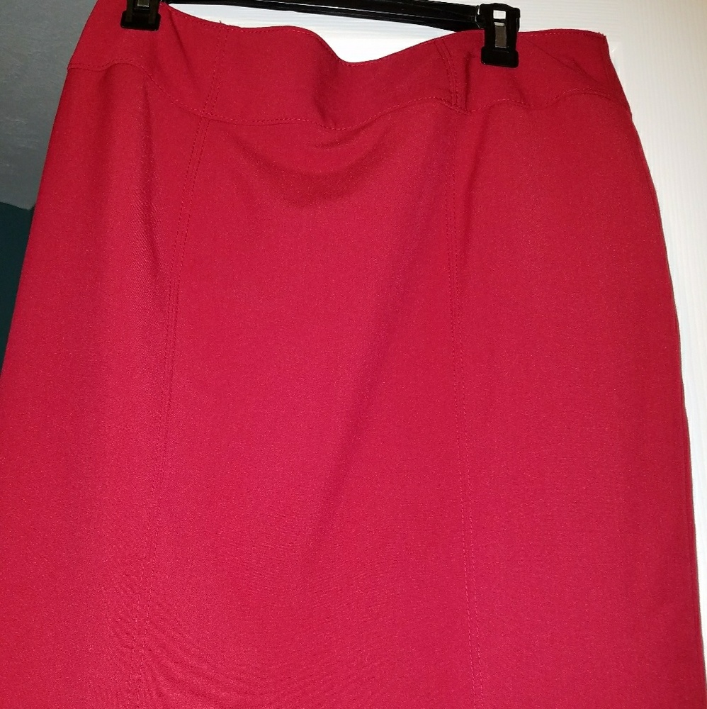 Worthington Pencil skirt