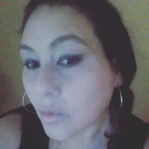 Meet your Posher, Elva