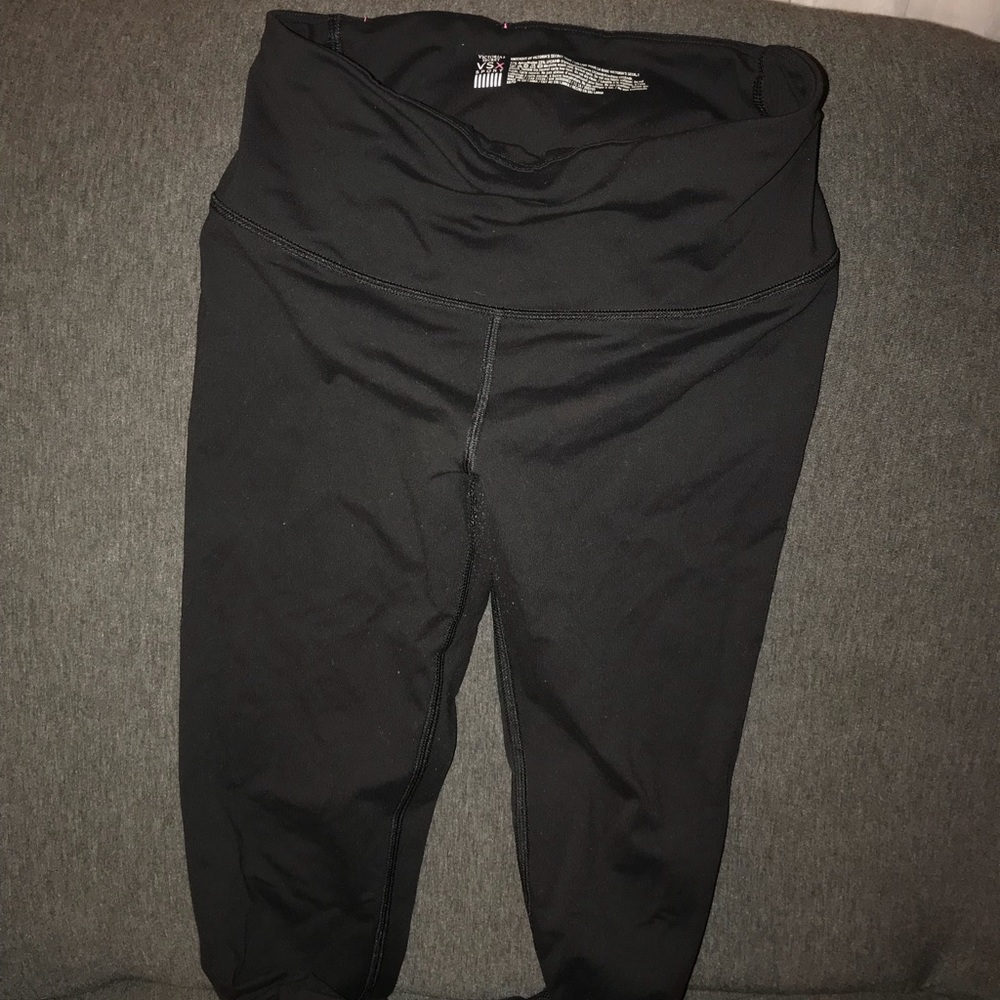 Victoria’s Secret leggings