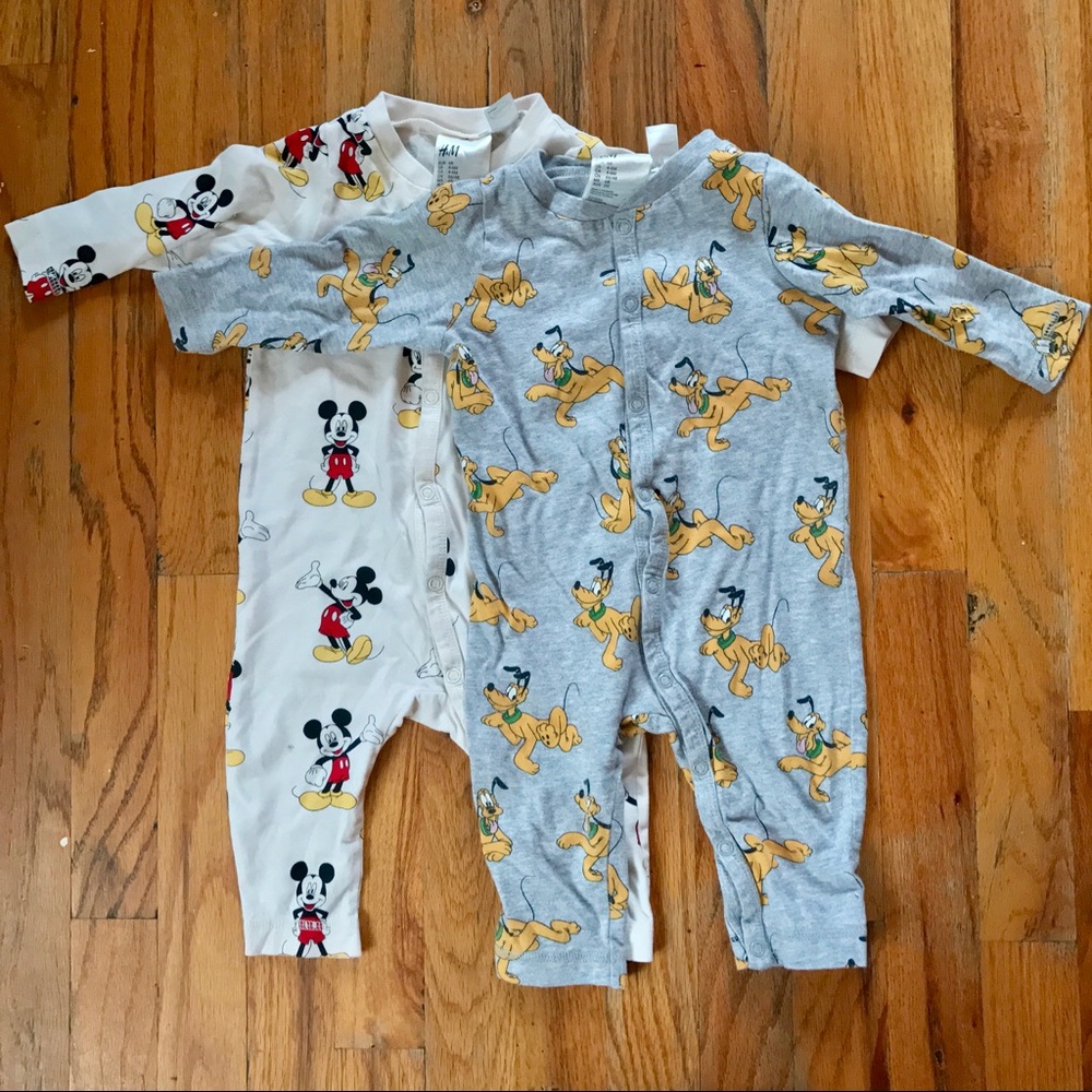 H&M Mickey & Pluto Bodysuit 2pcs set