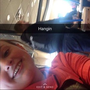 Meet your Posher, Karissa