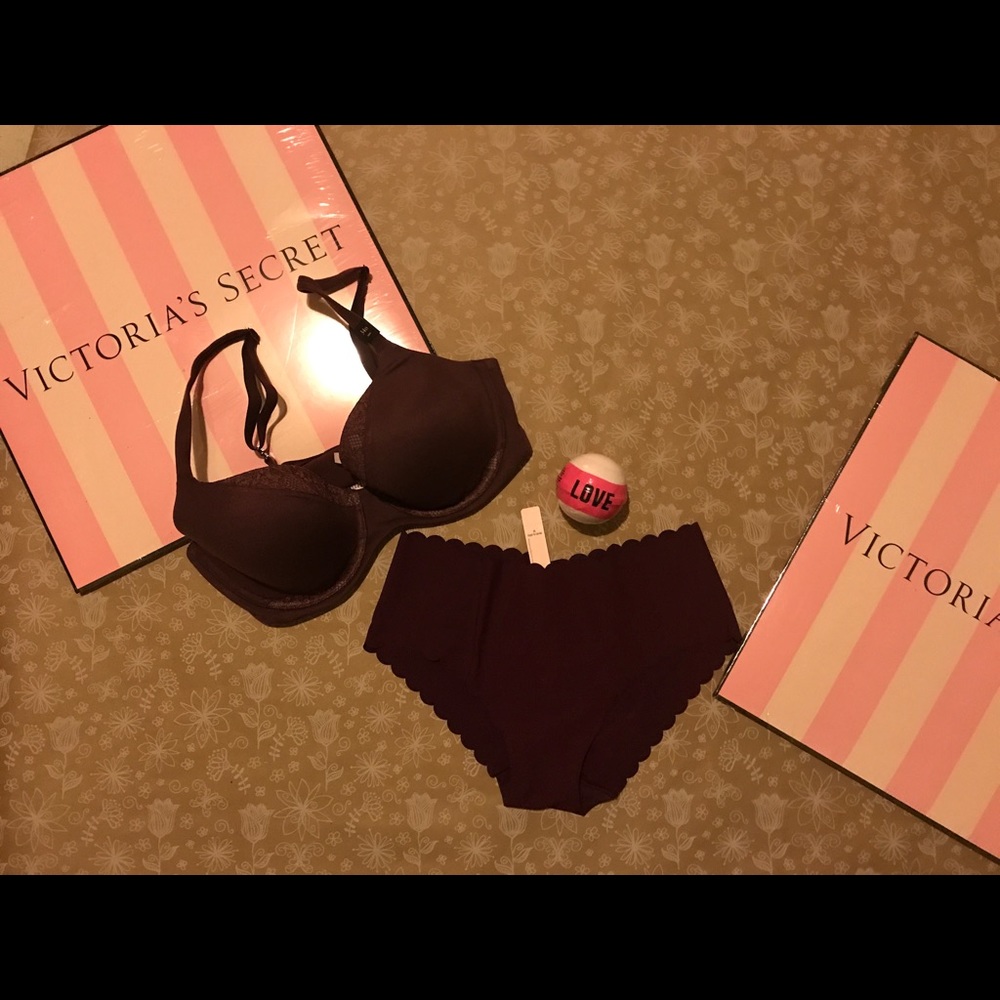 VS Bundle! 34D  & Medium Panty