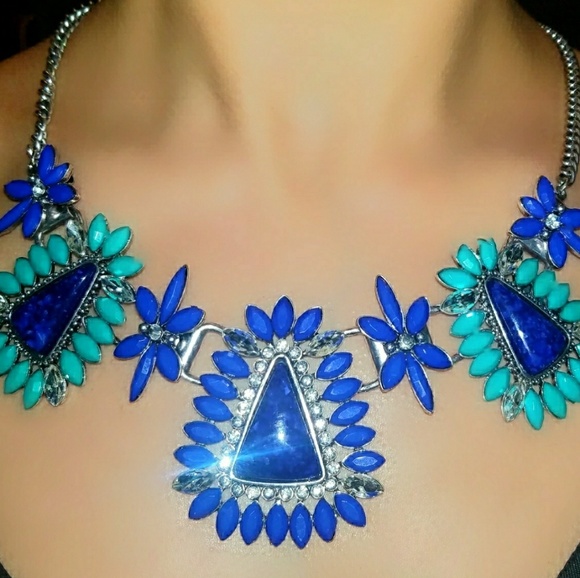 Blue Turquoise Statement Necklace - Picture 1 of 4