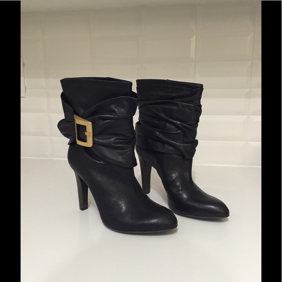 🆕BCBG Max Azria Black Leather Ankle Booties - 7.5 - Picture 2 of 5
