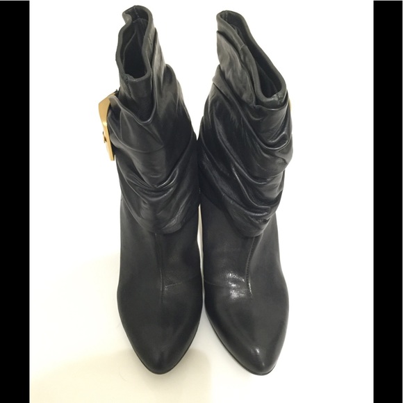 🆕BCBG Max Azria Black Leather Ankle Booties - 7.5 - Picture 3 of 5