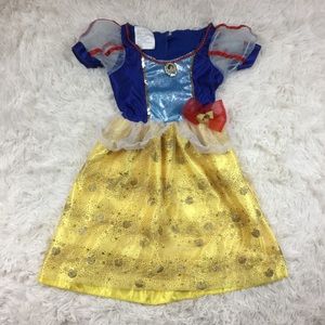 Disney Princess Snow white girls costume size 4-6