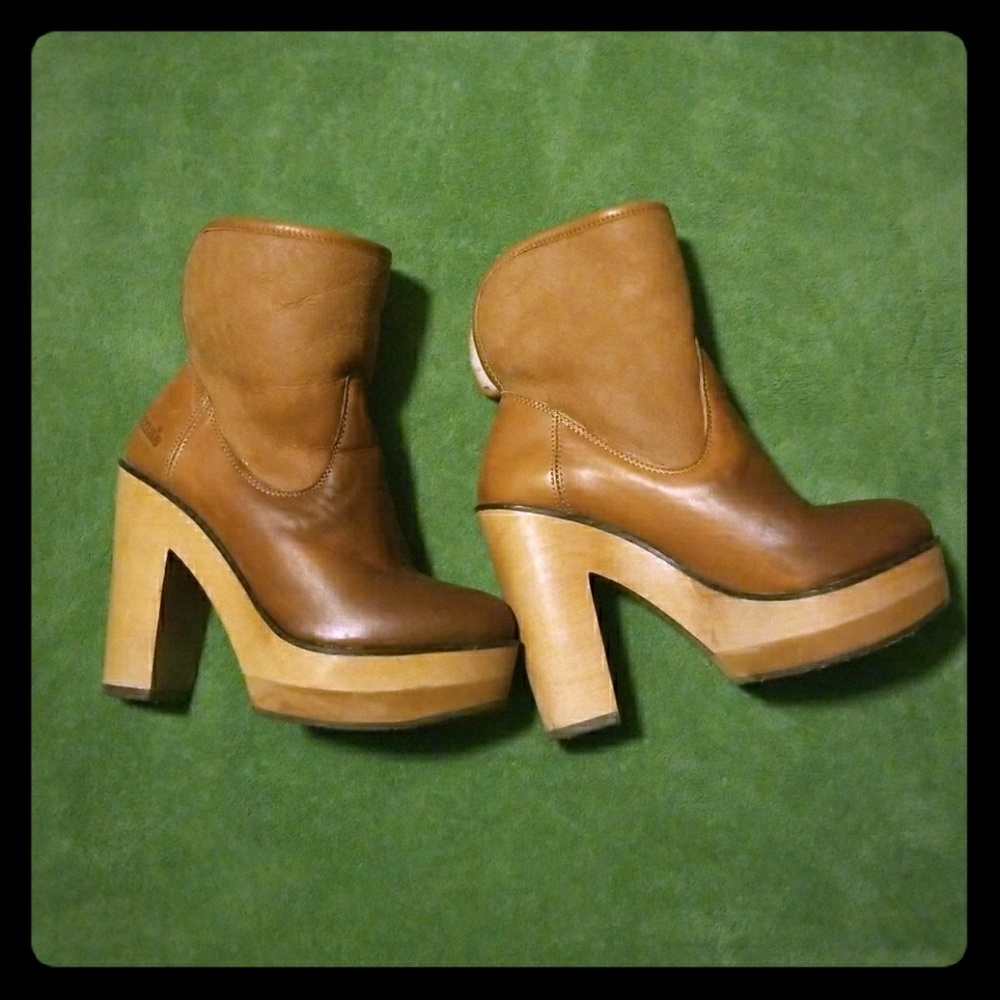 Cubanas boots
