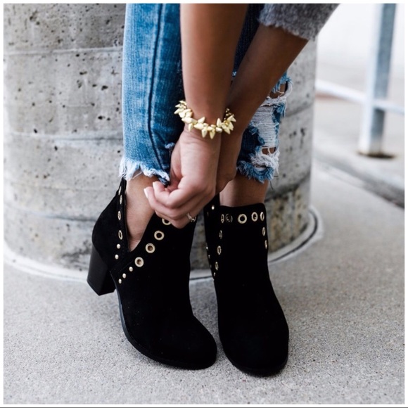 Host Pick!! Grommet Cut Out Side Bootie - Picture 3 of 5