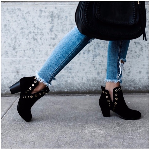 Host Pick!! Grommet Cut Out Side Bootie - Picture 4 of 5