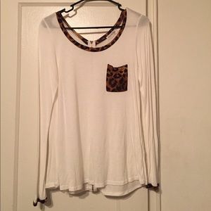 White & Cheetah Print Long Sleeve Shirt size M