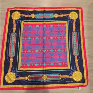  Richel silk scalf