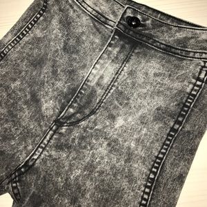 H&M High waisted skinny jeans