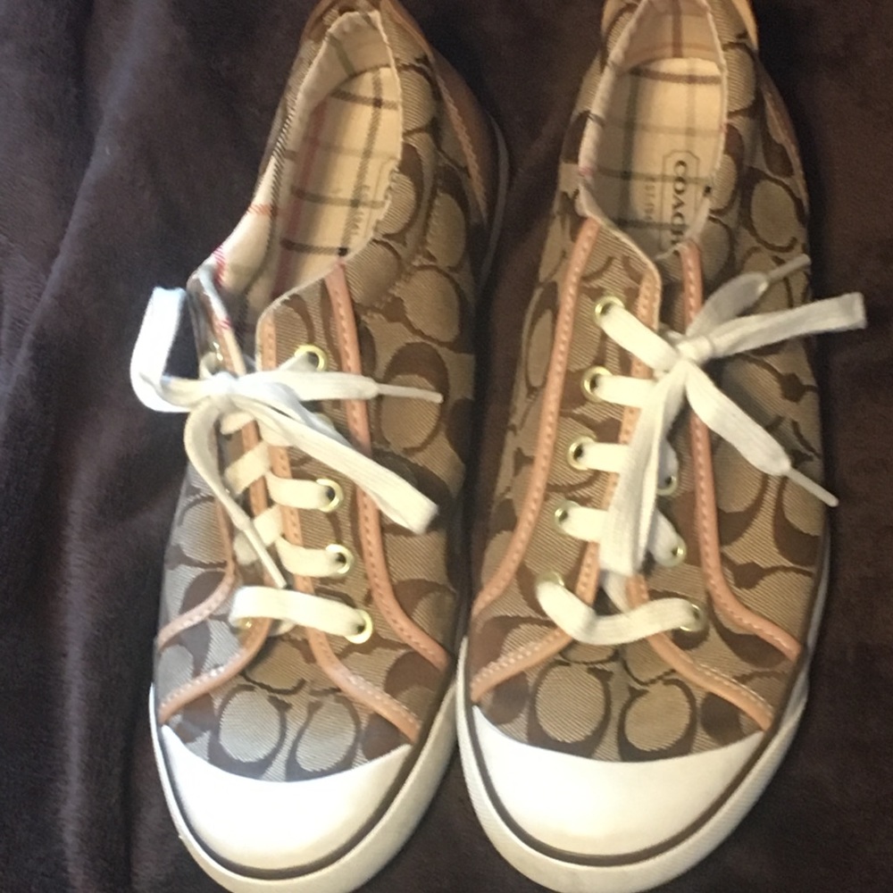 Coach tennis shoes