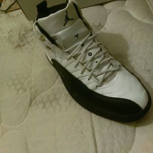 Taxi 12s Jordan 12s Jordan's