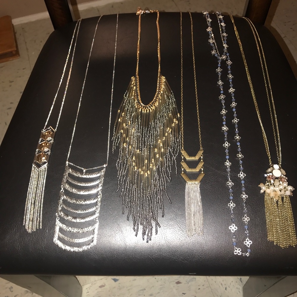 6 necklaces - Picture 2 of 2