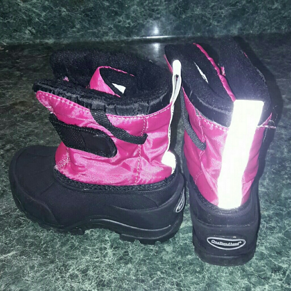 One Step Ahead Kids Easy-On Winter Boots