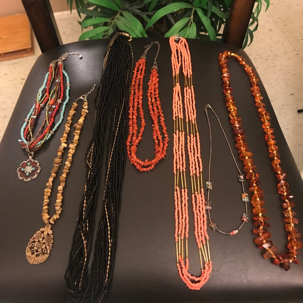 7 assorted necklaces