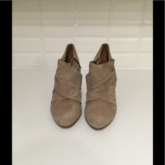 ZARA WOMAN - Suede Ankle Booties - Grey Taupe - Picture 3 of 6