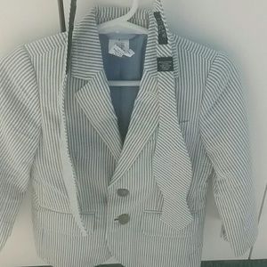 Toddler seersucker blazer with matching bow tie