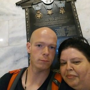 Meet your Posher, Mercedes