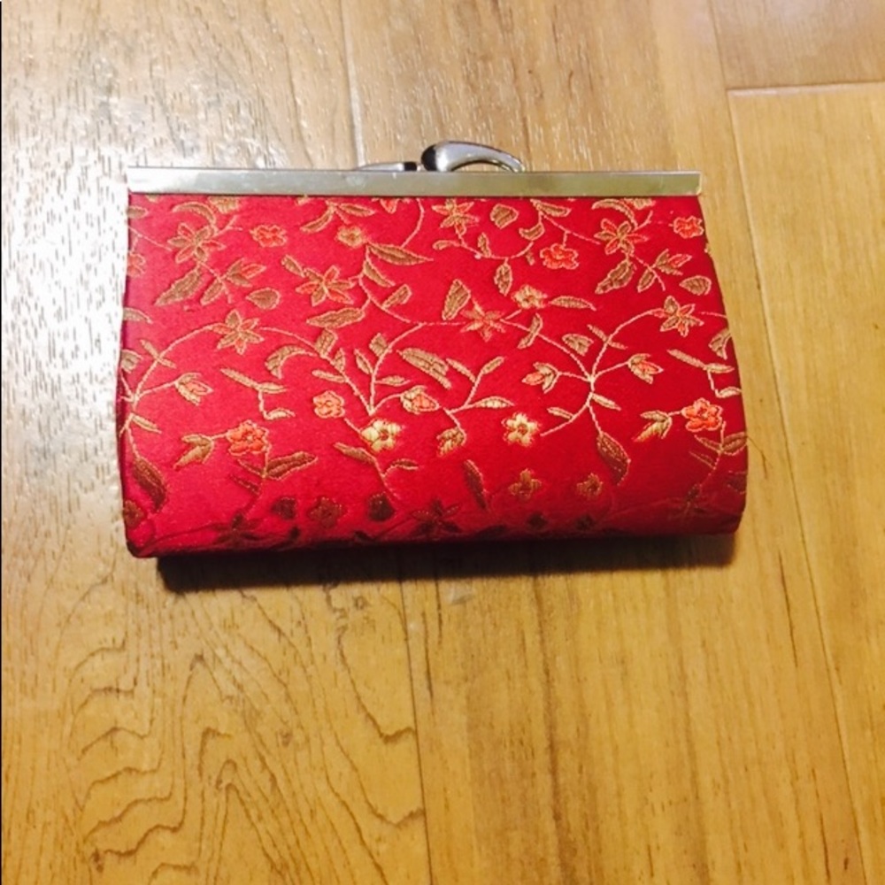 🔐Beautiful Red Silk Purse🔐