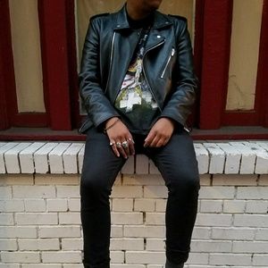 Meet your Posher, Chris