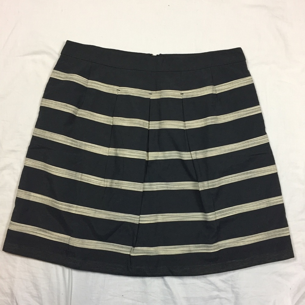 NWT LOFT Casual Striped Skirt