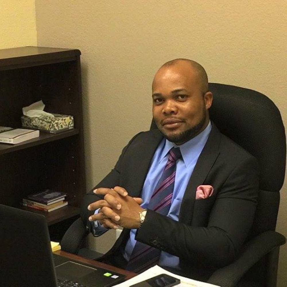 Meet your Posher, Emmanuel