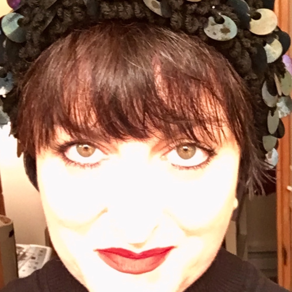 Meet your Posher, Kelly