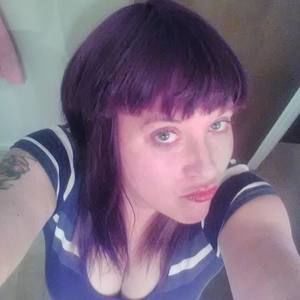 Meet your Posher, Paula