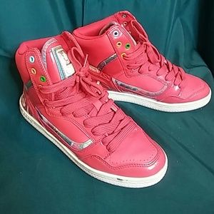 Women's Coogi Australian Fashion size 6 Red Sneake