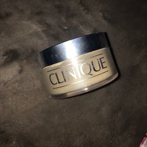 Clinique loose powder