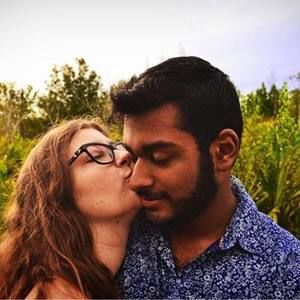 Meet your Posher, Davindra