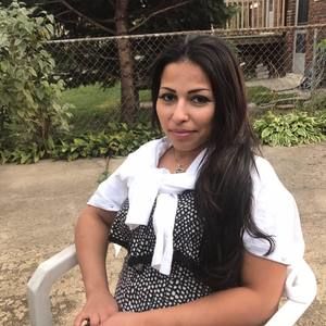 Meet your Posher, Wafaa