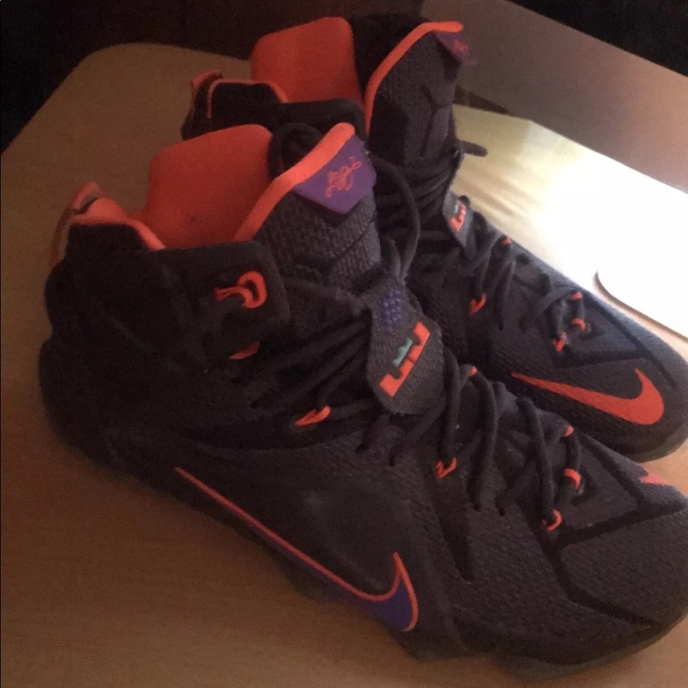 Lebron 12