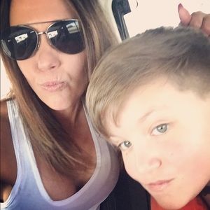 Meet your Posher, Georgia