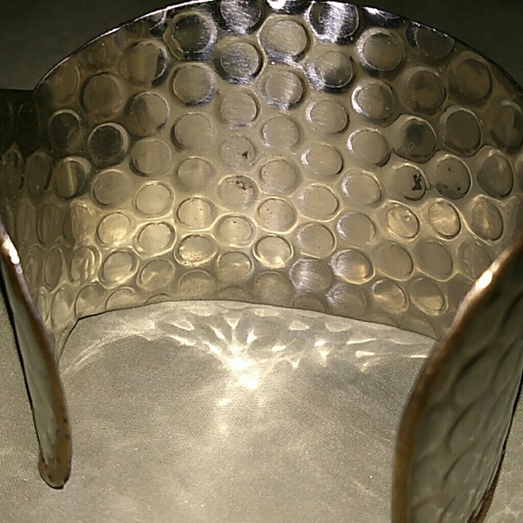 Vintage Mixed Metal and Natural Stone Cuff - Picture 4 of 6