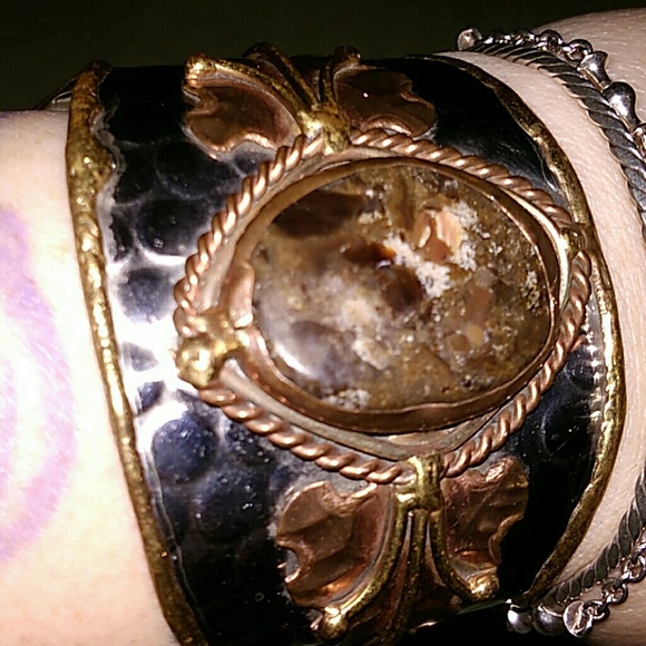 Vintage Mixed Metal and Natural Stone Cuff - Picture 5 of 6