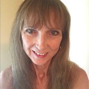 Meet your Posher, Joni