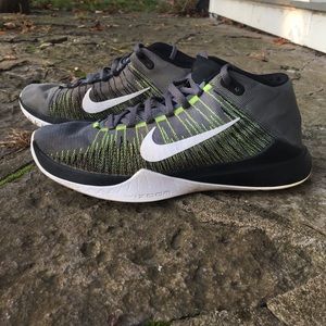 Men's Nike Zoom size 9
