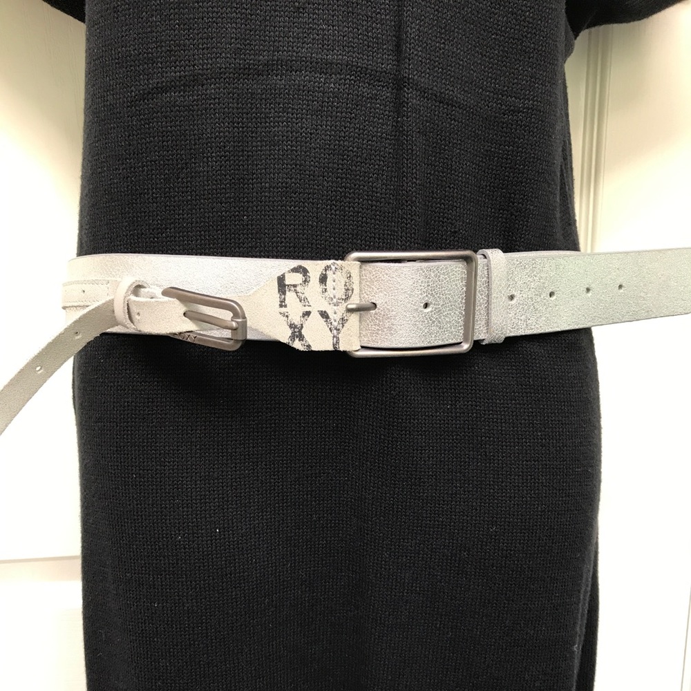 NWOT Roxy double buckle belt - Picture 1 of 4