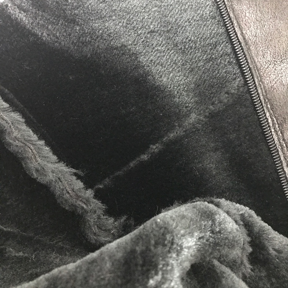 Fur Lined Knee High Boots - Picture 5 of 8