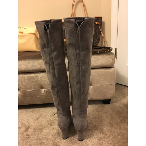 Gray Over The Knee Boots! 7.5 - Picture 6 of 8