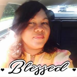 Meet your Posher, Marly