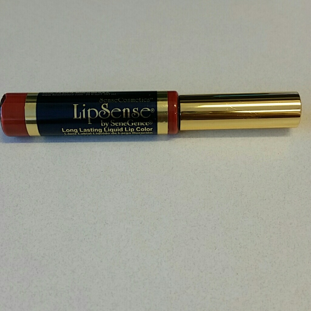 Red cherry lipsense (discontinued, brand new)