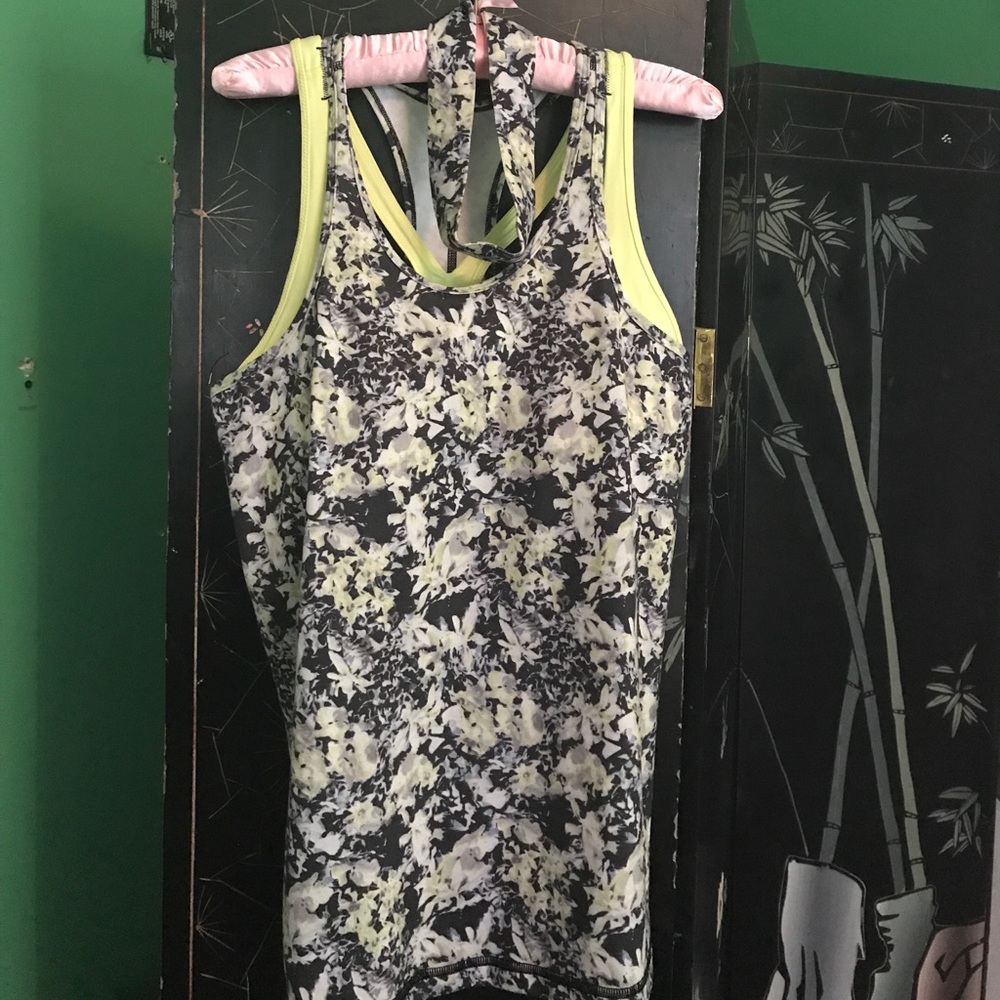 Lululemon tank with matching headband