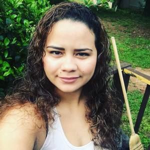 Meet your Posher, Noelia