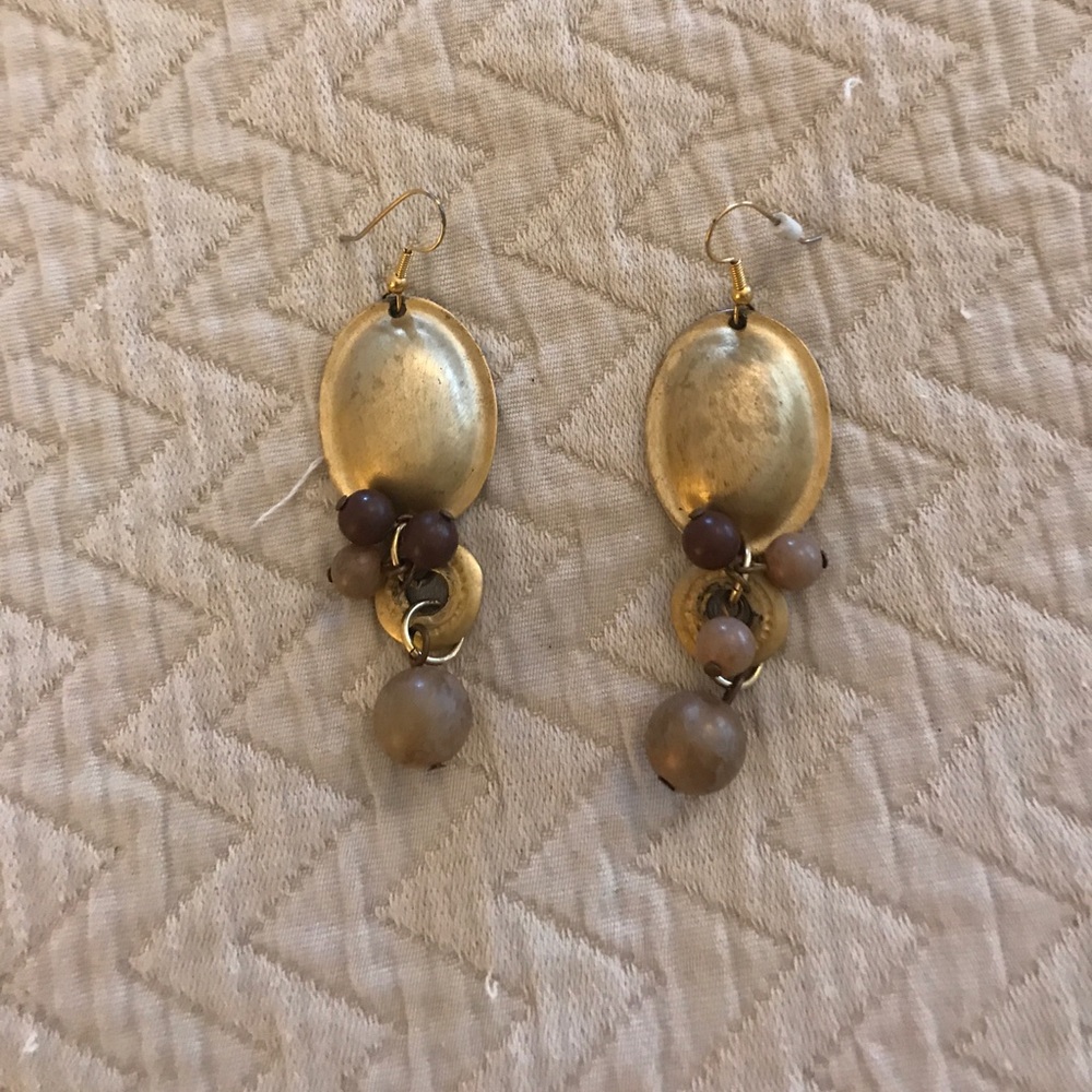 🚫SOLD Dangle earrings gold and brown