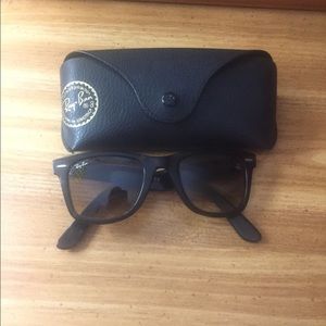 Rayban Wayfair model 2140